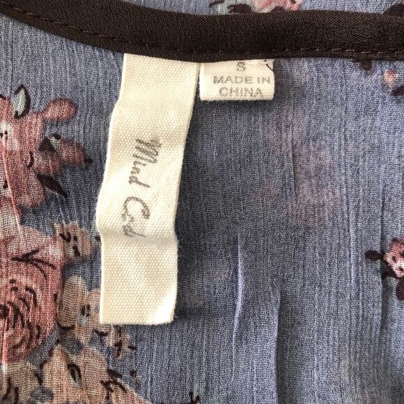 Mind Code blue layered floral racerback tank top - Picture 5 of 6